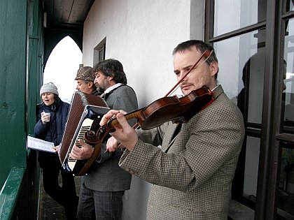 Řehečské Kvarteto na Valdické bráně v akci