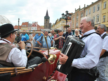 Loukotě a řemeny 2011