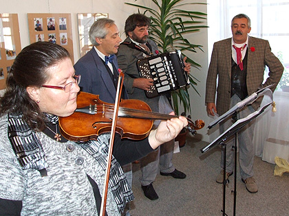 Výstava panenek v Železnici 2011 Výstava panenek v Železnici 2011